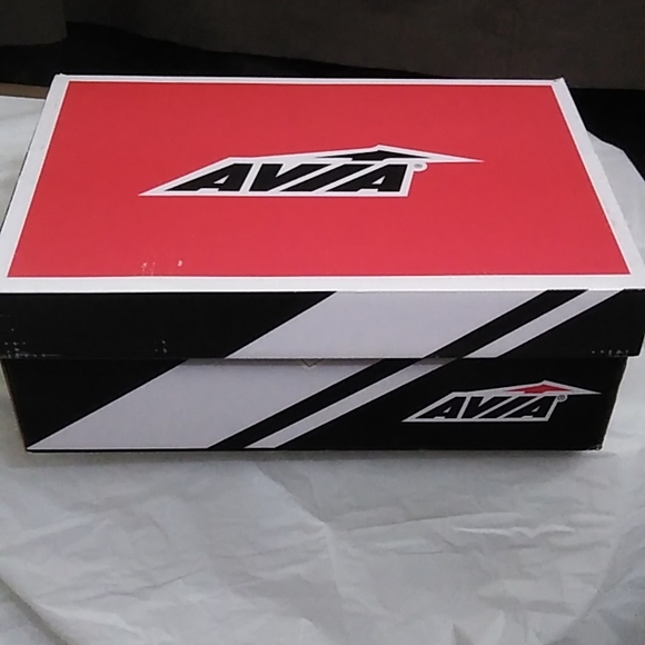 Avia Women's Avi-Verge Sneakers Size 6.5 Wide - Picture 3 of 7